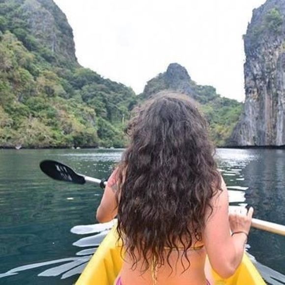 Meet your Posher, Julie - Picture 1 of 1